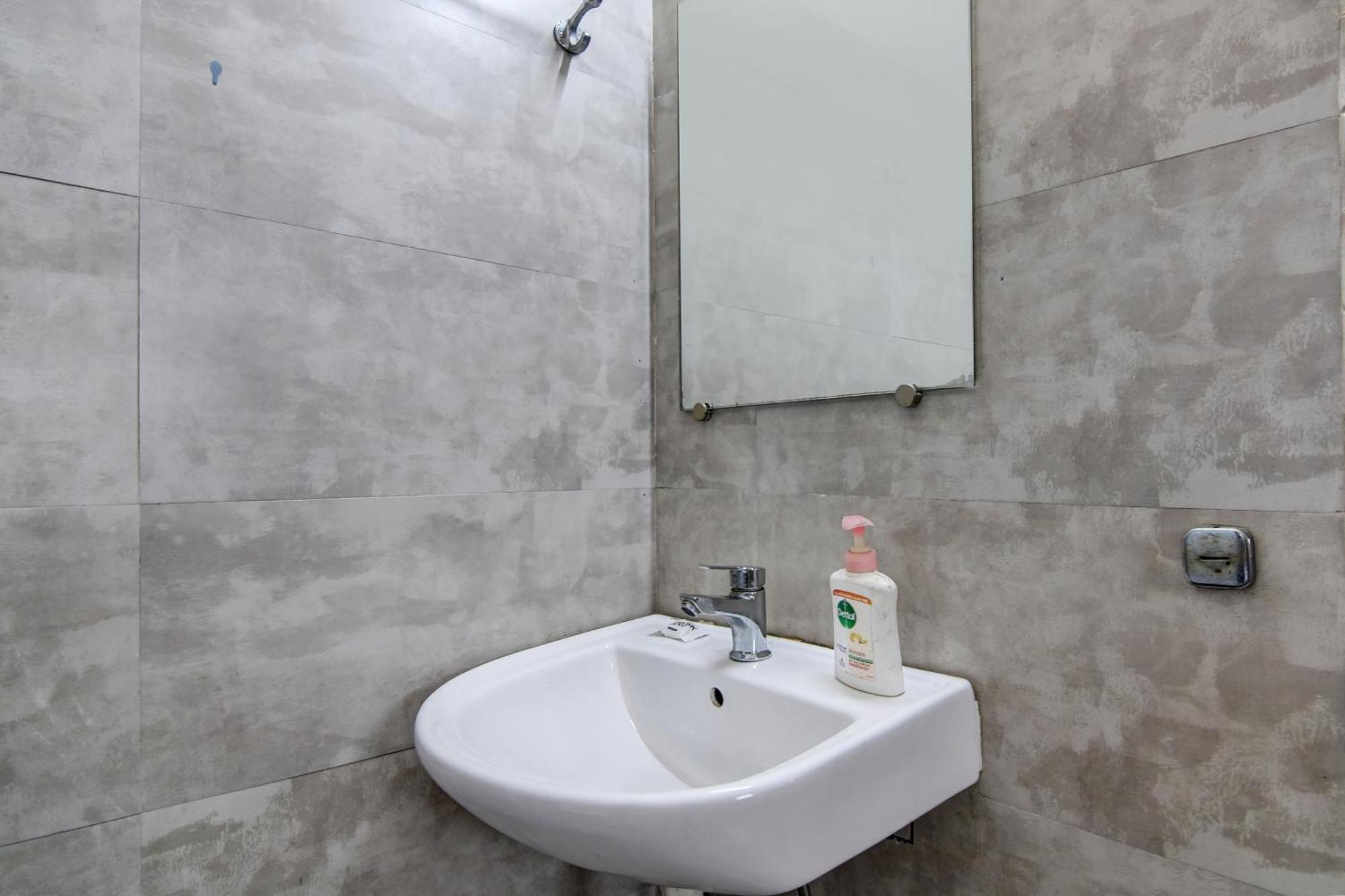 Hotel O Sunshine Near Netaji Subhash Chandra Bose International Airport Gauripur  Bagian luar foto
